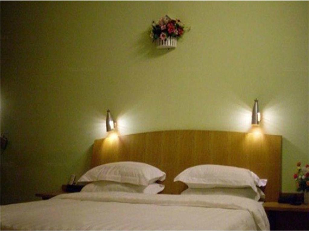 Home Club Hotel Yuexiu Branch Гуанчжоу Экстерьер фото